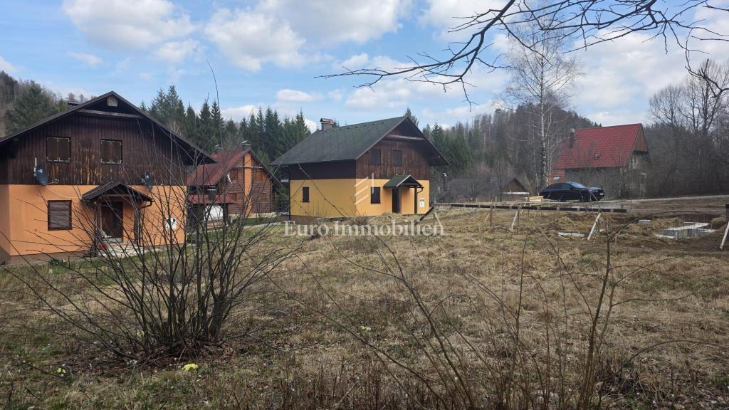 Fužine, Vrelo - terreno con permesso di costruzione