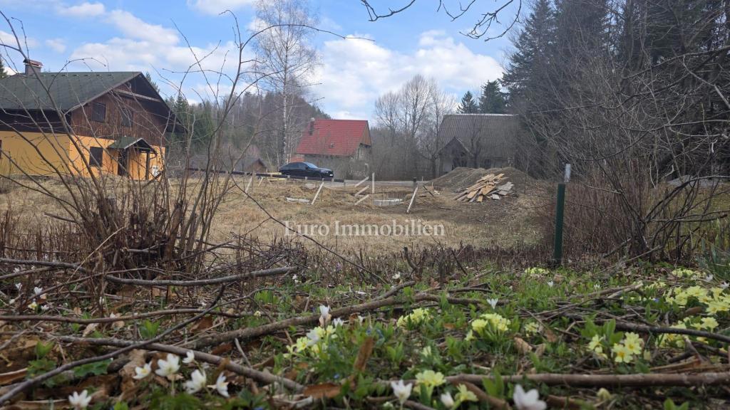 Fužine, Vrelo - terreno con permesso di costruzione