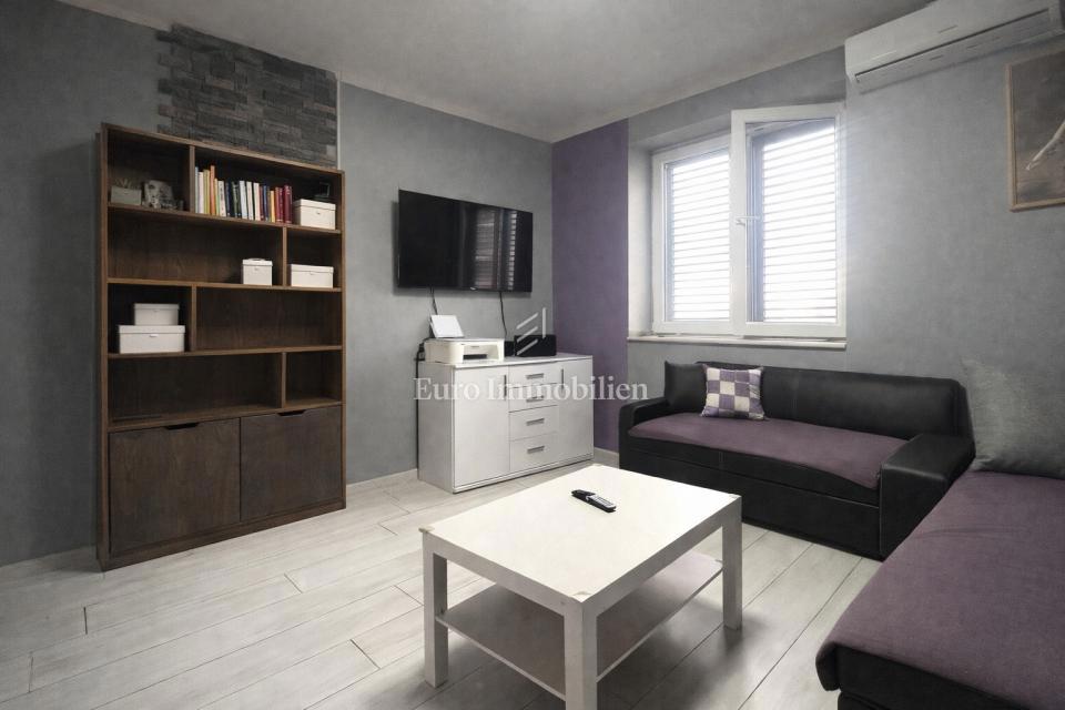 Rijeka, Donji Zamet, appartamento con due camere