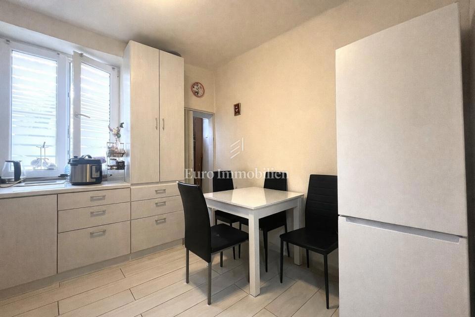 Rijeka, Donji Zamet, appartamento con due camere