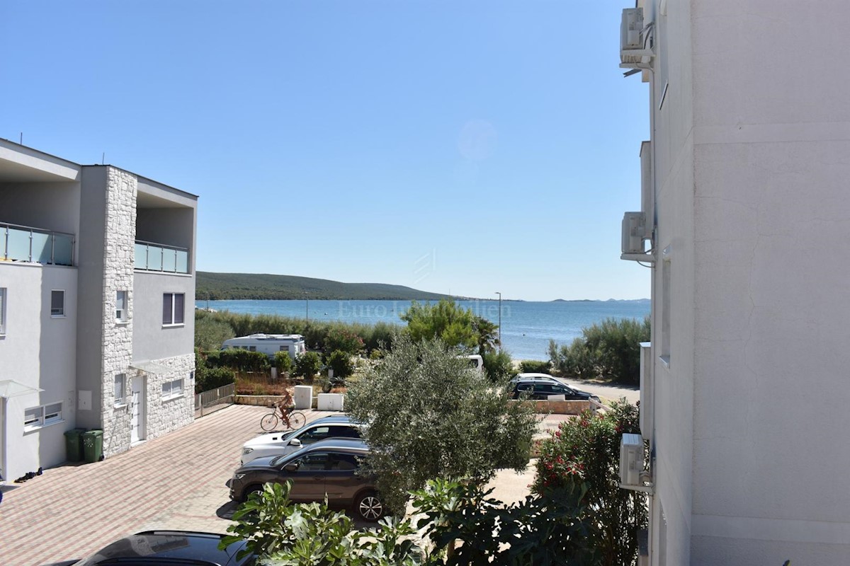 Family house with sea view, Sukošan