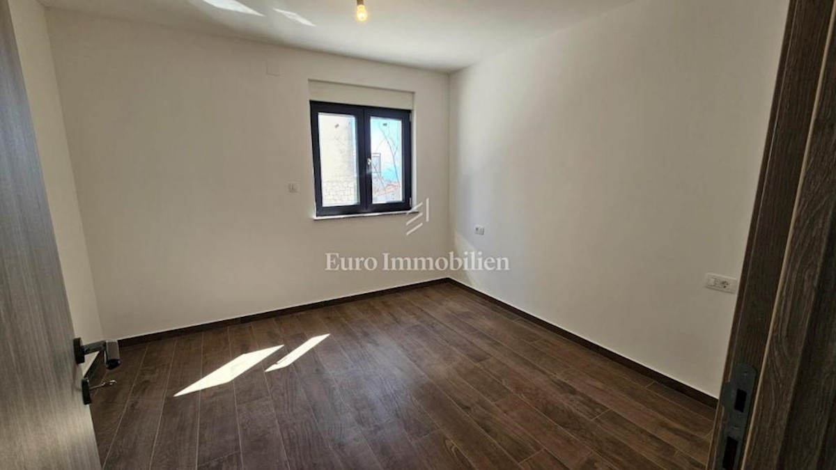 Duplex apartment in a new building, Dramalj