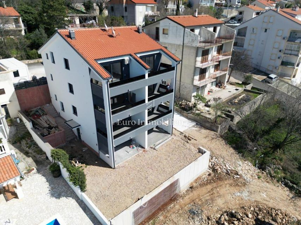 Duplex apartment in a new building, Dramalj