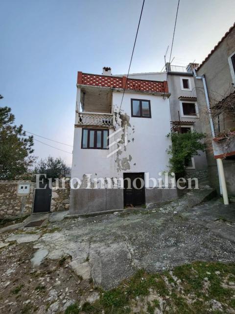 Semi-detached stone house for renovation, Vrbnik - island of Krk