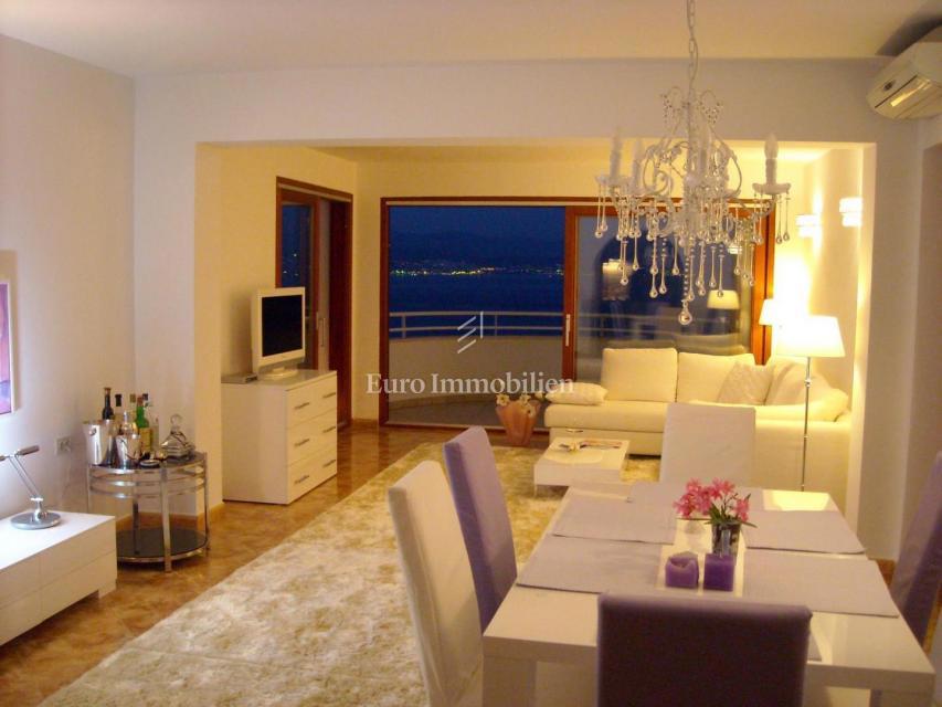 Opatija, apartment with a beautiful sea view