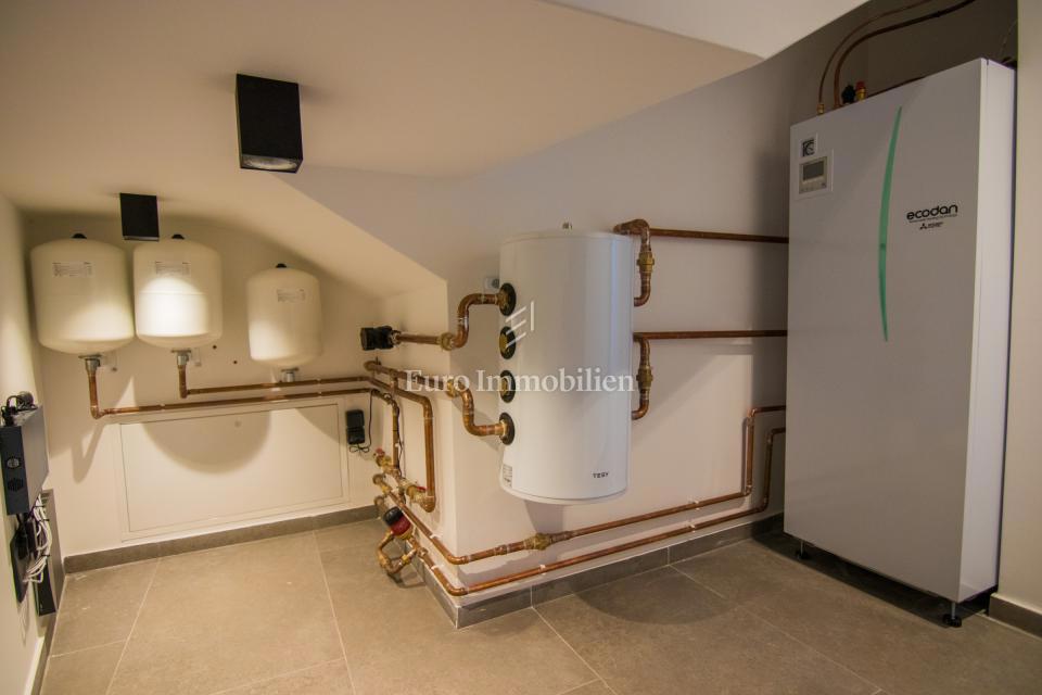 Nuova casa moderna - dintorni della citta di Krk