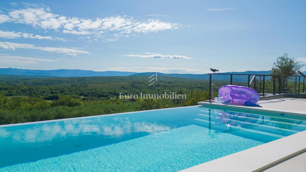 Nuova casa moderna - dintorni della citta di Krk