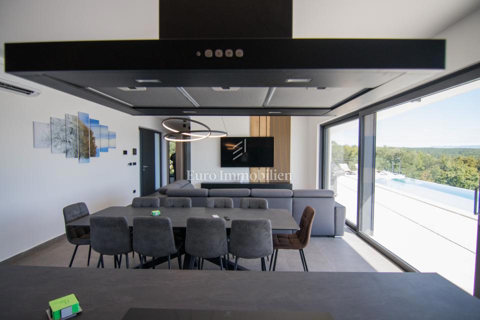 Nuova casa moderna - dintorni della citta di Krk