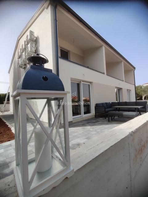 Nuova costruzione isola Pašman - appartamenti in edificio residenziale