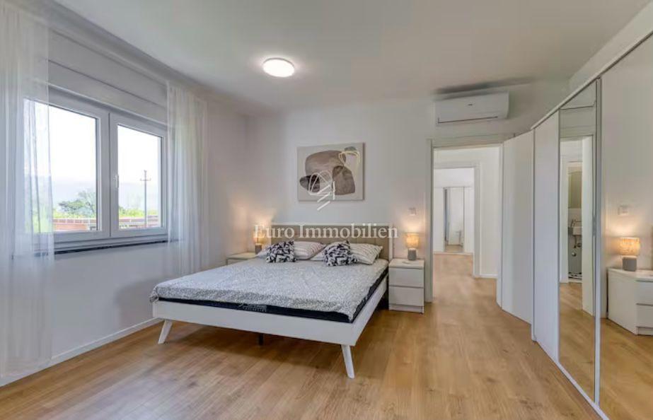 Nuova casa moderna con piscina - dintorni di Labin