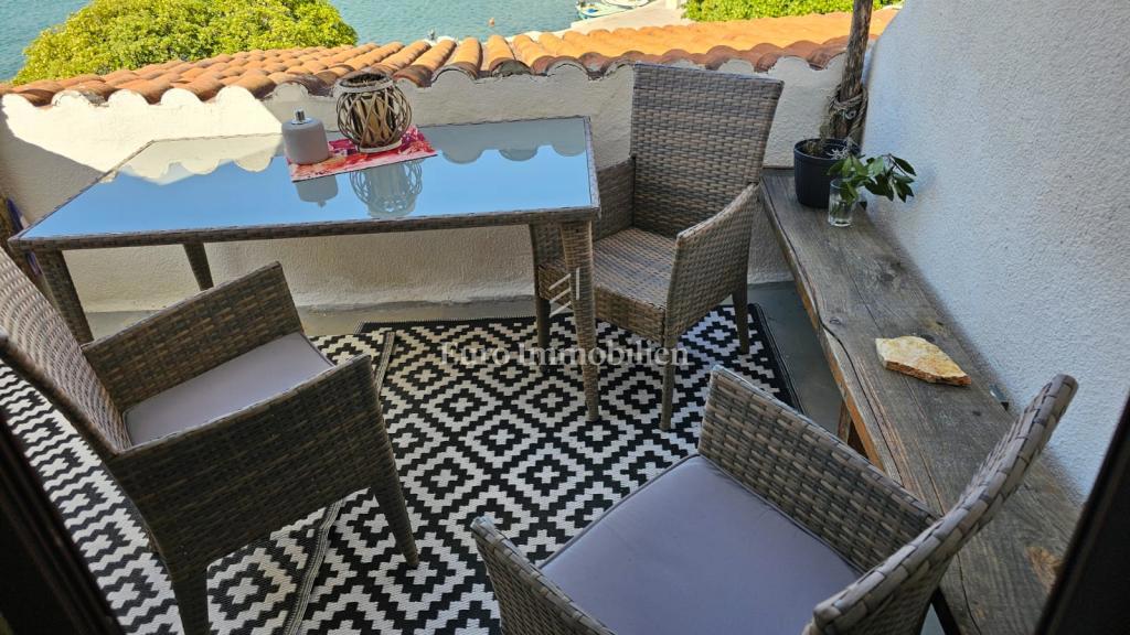 Casa a schiera vicino al mare - Baška