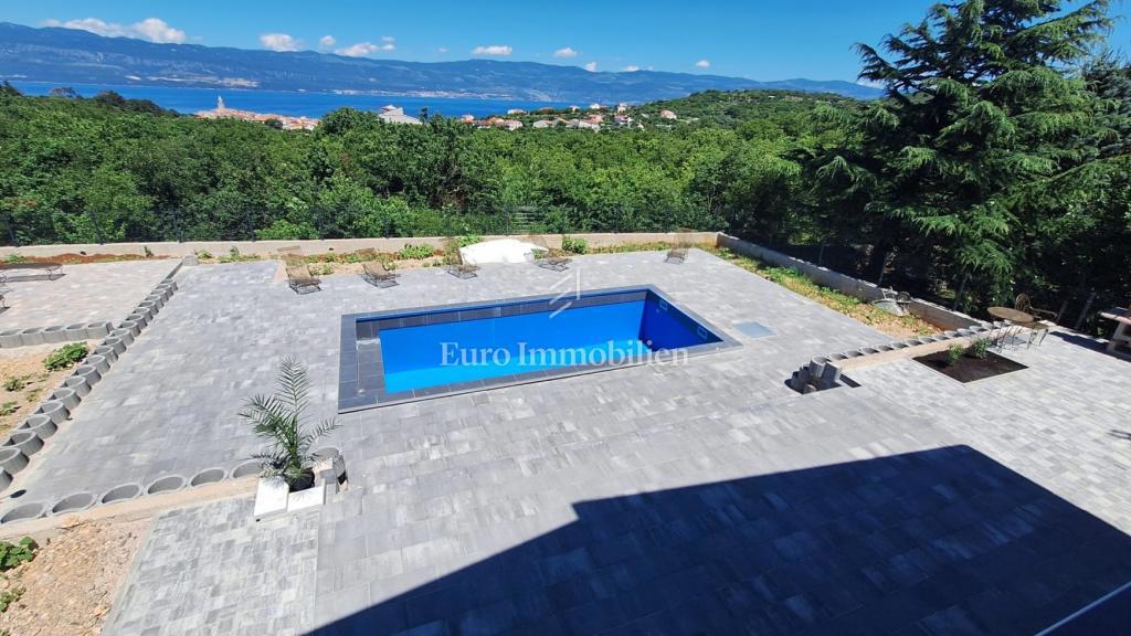 Vrbnik - nuova casa con vista mare