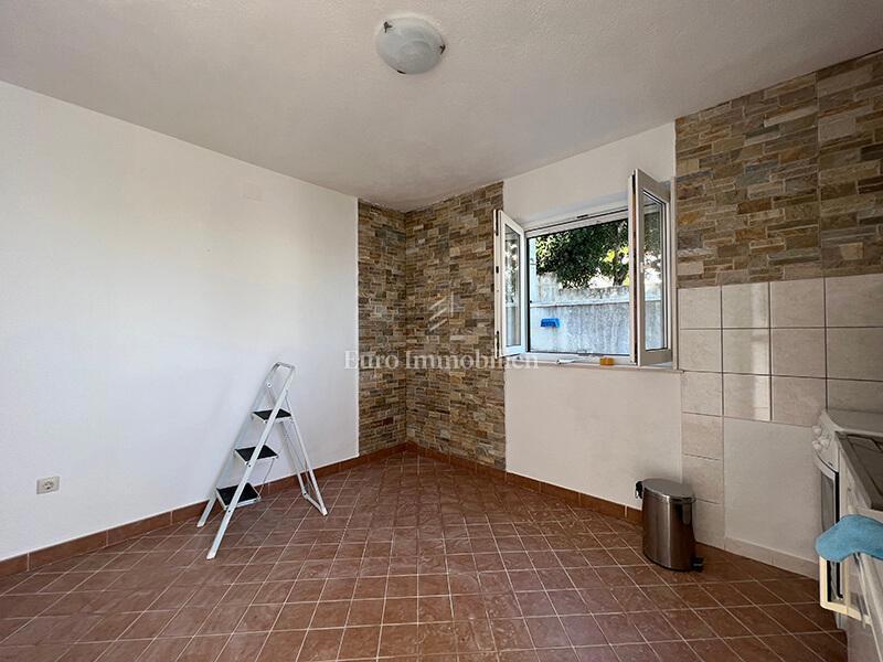Marušići - bella casa, prima fila al mare