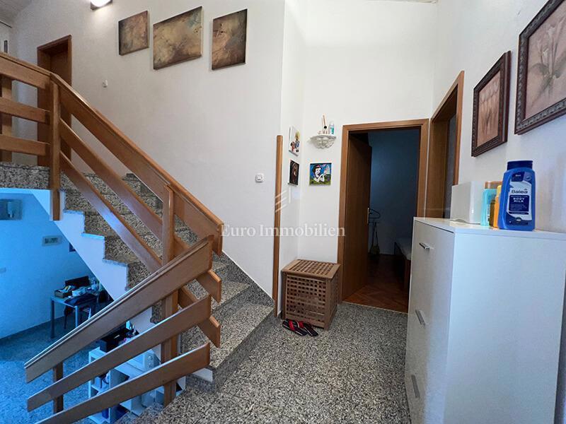 Marušići - bella casa, prima fila al mare