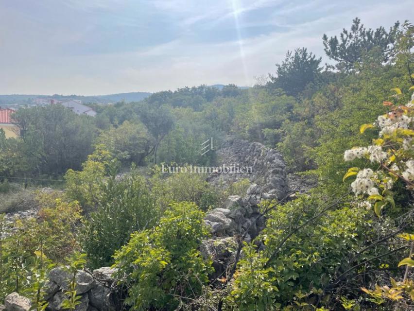 Vrbnik - ottimo terreno con vista sul mare