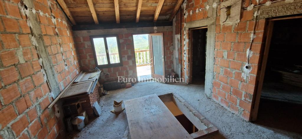 Crikvenica, una bella casa in una posizione tranquilla
