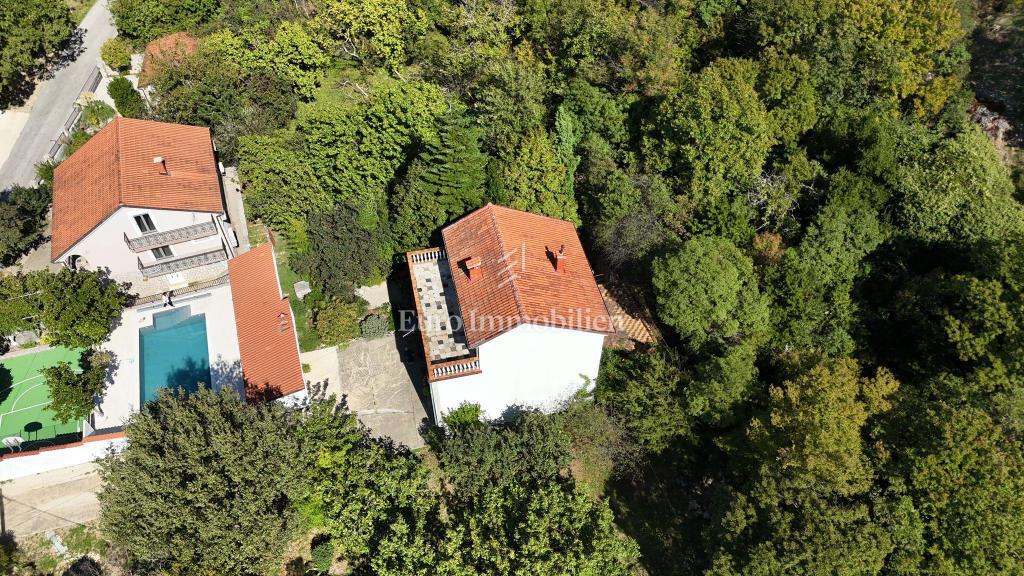 Crikvenica, una bella casa in una posizione tranquilla