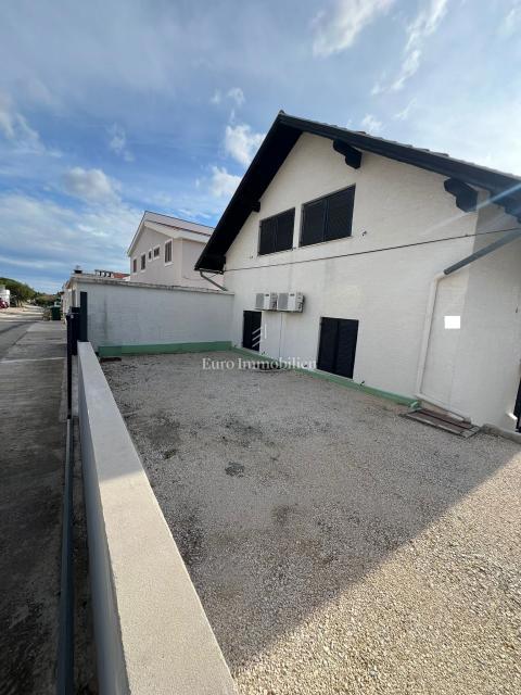 Casa a 70 m dal mare, vista mare