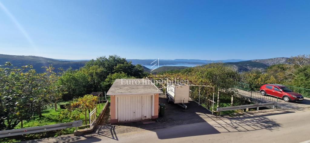 Casa con vista sul mare nell'entroterra di Crikvenica