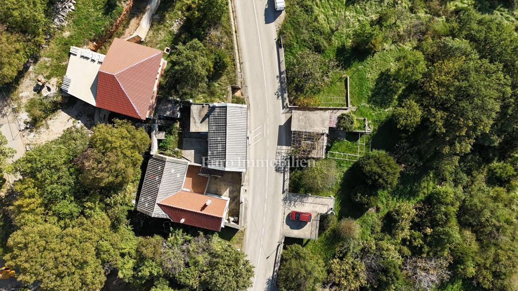 Casa con vista sul mare nell'entroterra di Crikvenica