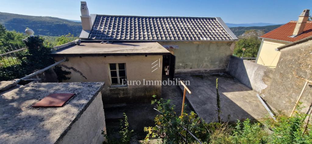 Casa con vista sul mare nell'entroterra di Crikvenica