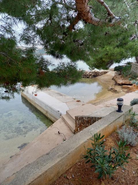 Casa con piscina e vista mare - Stara Novalja