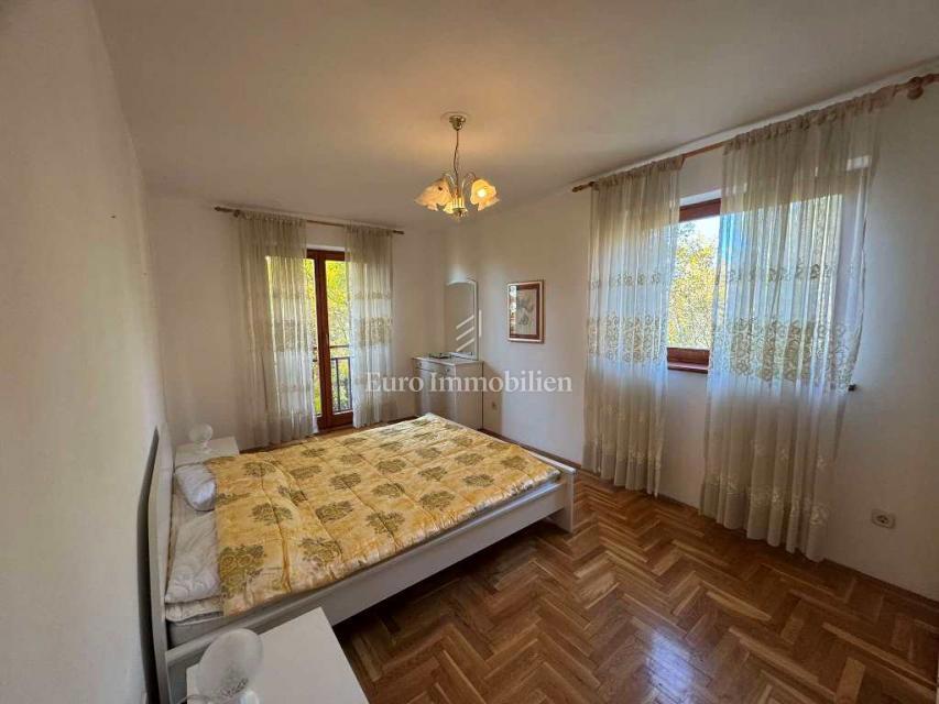 Rabac - appartamento con due camere da letto con vista mare