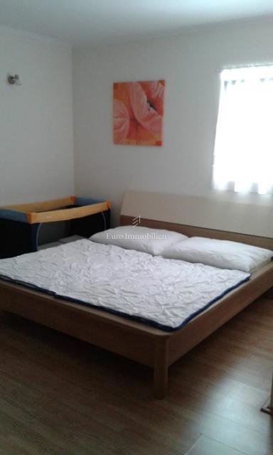 Pag - casa con 2 appartamenti