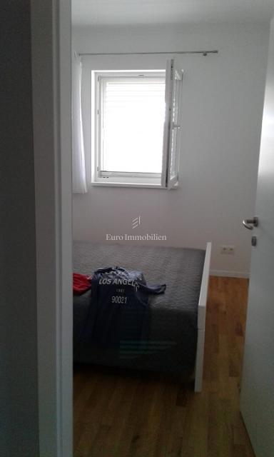 Pag - casa con 2 appartamenti