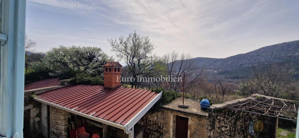 Bribir - due edifici residenziali da ristrutturare