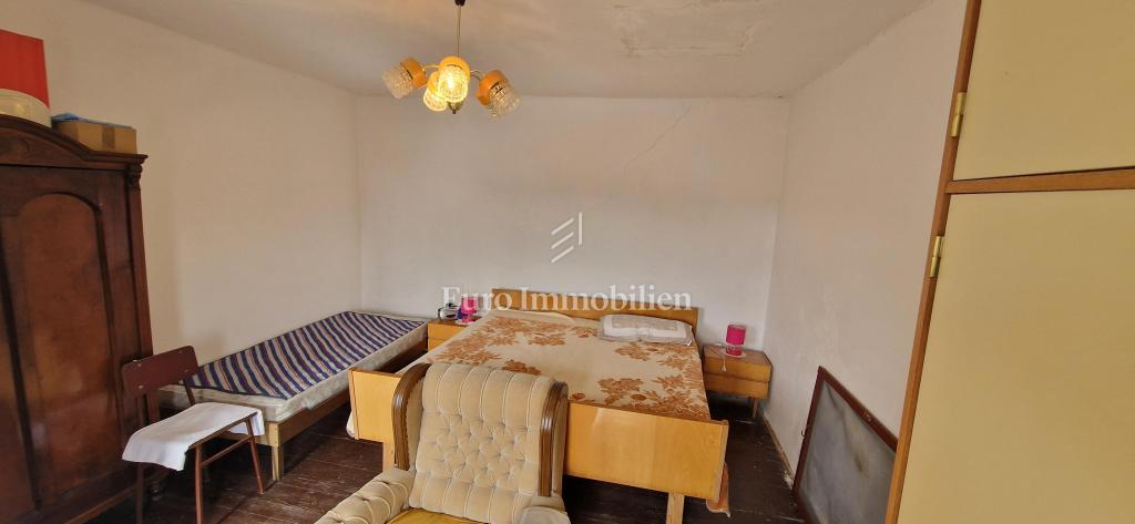 Bribir - due edifici residenziali da ristrutturare