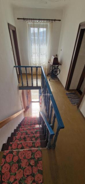 Bribir - due edifici residenziali da ristrutturare