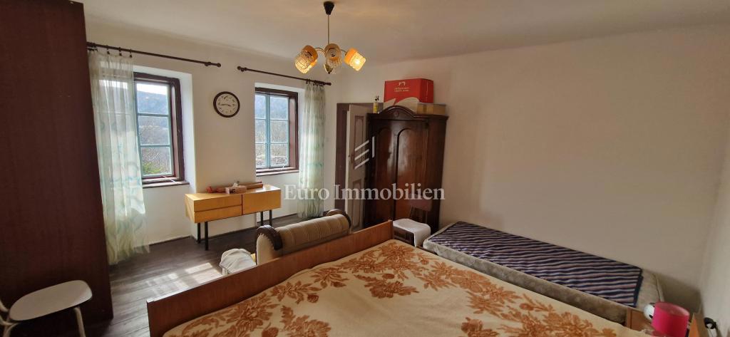 Bribir - due edifici residenziali da ristrutturare