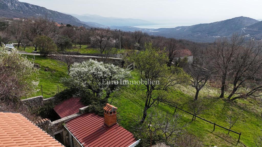 Bribir - due edifici residenziali da ristrutturare