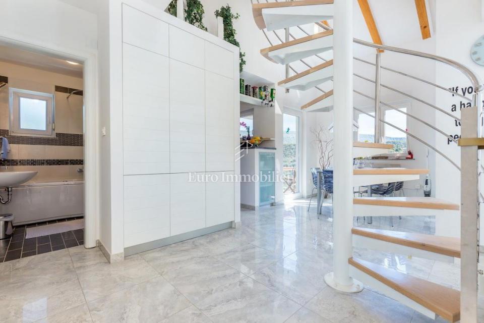 Crikvenica - appartamento duplex al secondo piano