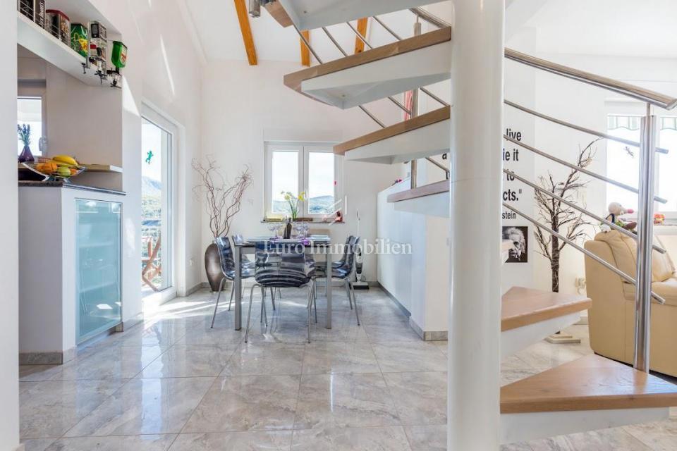 Crikvenica - appartamento duplex al secondo piano