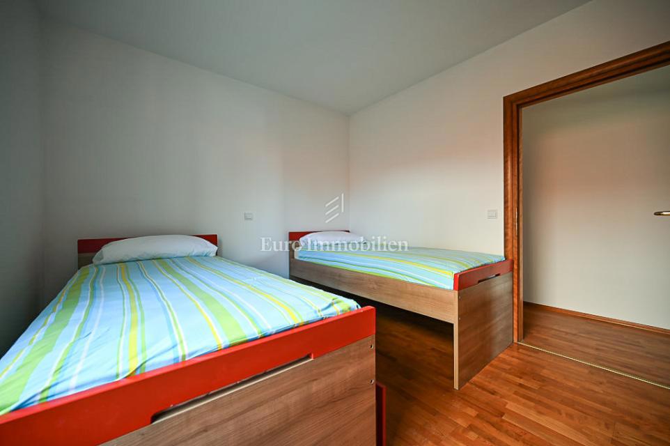 Cittanova - appartamento piano terra con piscina