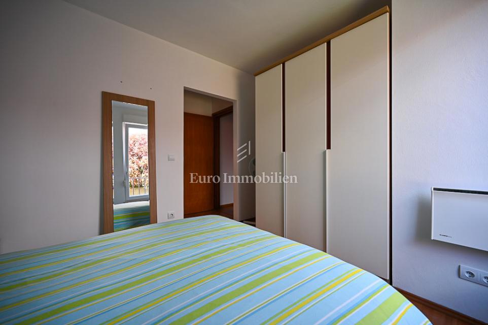 Cittanova - appartamento piano terra con piscina