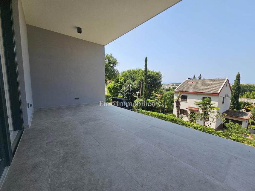 Appartamento a 150 metri dal mare, nuova costruzione