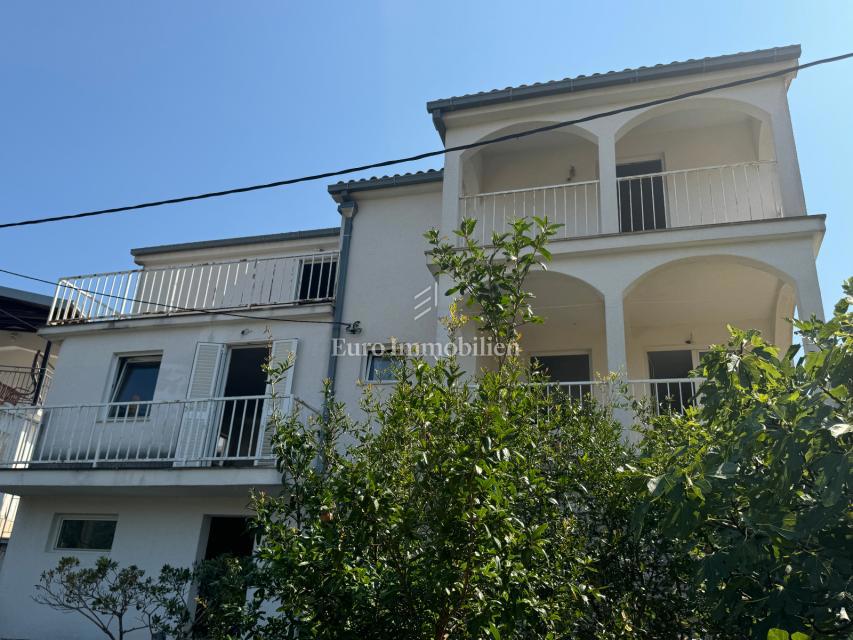 Šolta - casa con dependance