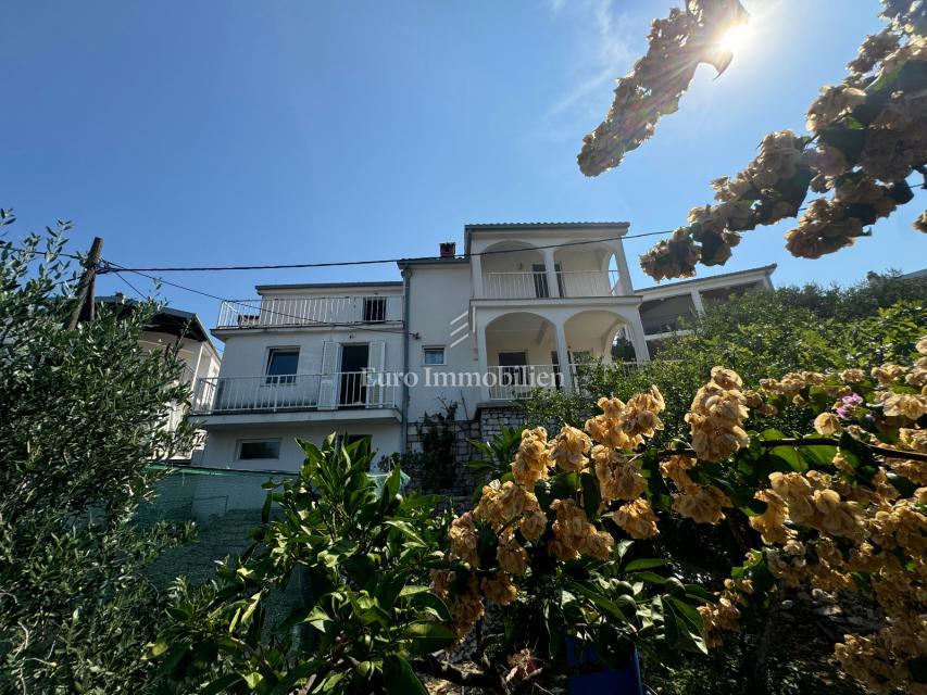 Šolta - casa con dependance