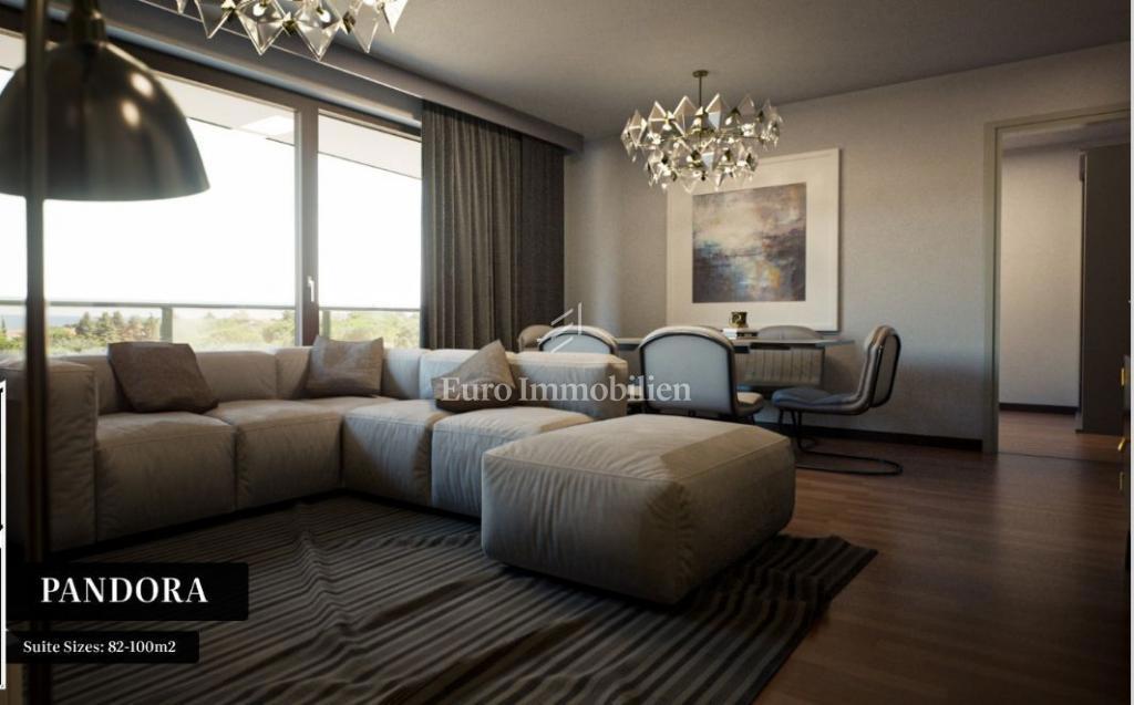 Parenzo - appartamento al 2° piano, a 900 m dal mare