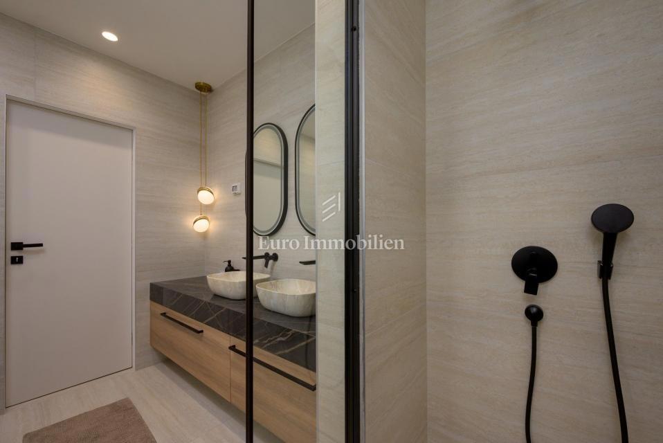 BARBAN - Casa passiva di nuova costruzione con piscina