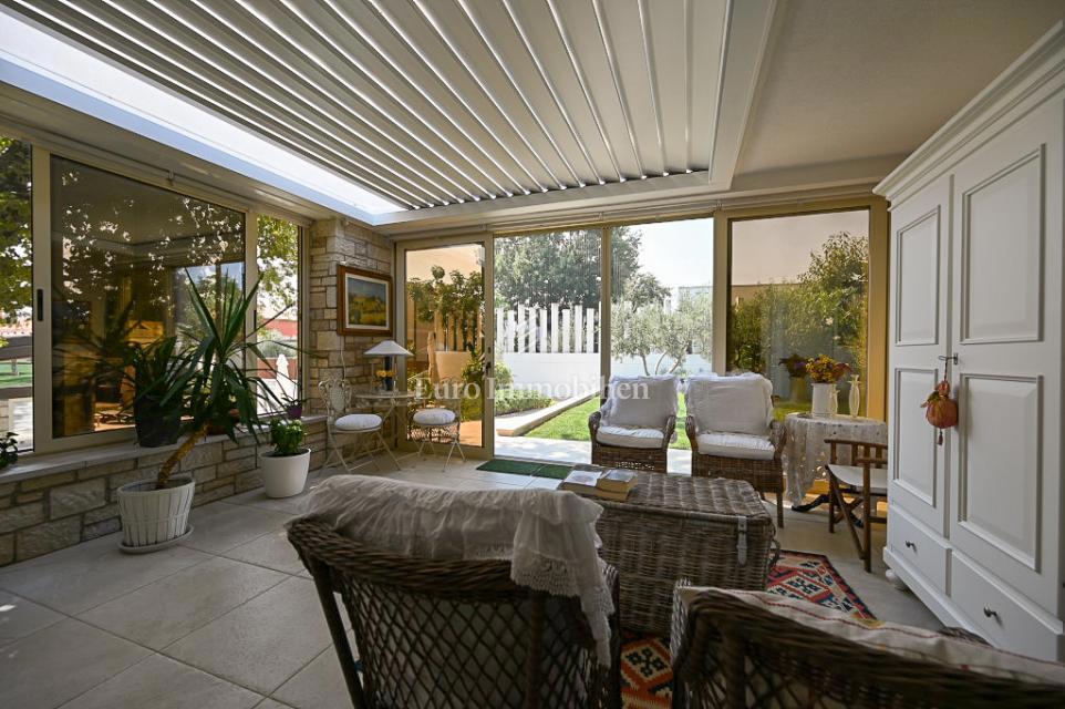 Istria, Cittanova – Casa arredata con splendido giardino curato