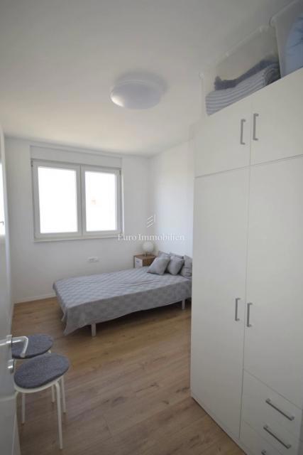 Brodarica – Appartamento al 2° piano con vista mare