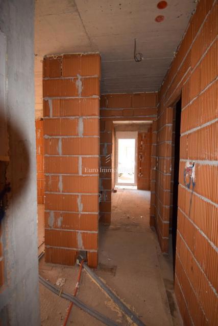 Vodice – Appartamento A2 piano terra vicino spiaggia