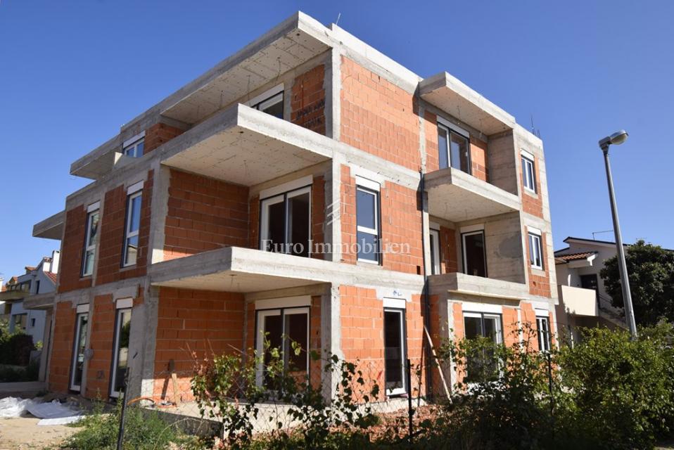 Vodice – Appartamento A2 piano terra vicino spiaggia