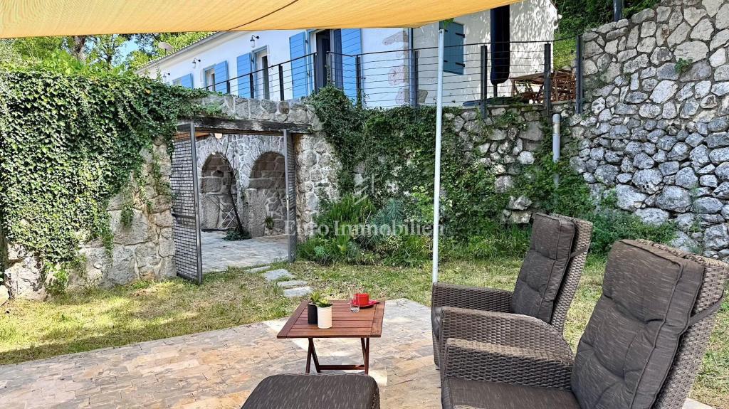 Grižane, Casa in Pietra