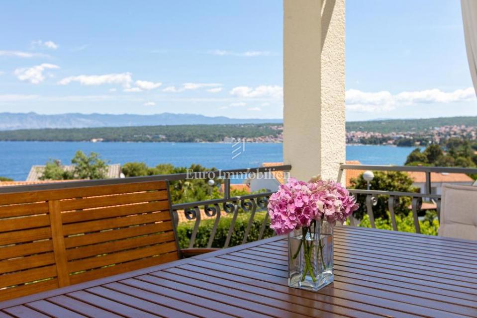 Malinska, Appartamento con Vista Aperta sul Mare