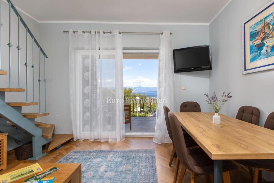 Malinska, Appartamento con Vista Aperta sul Mare